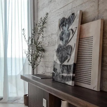 Mare E Pietra - Mare * Pefkali