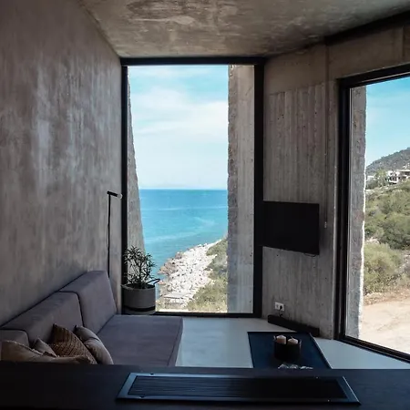 Mare E Pietra - Mare * Pefkali