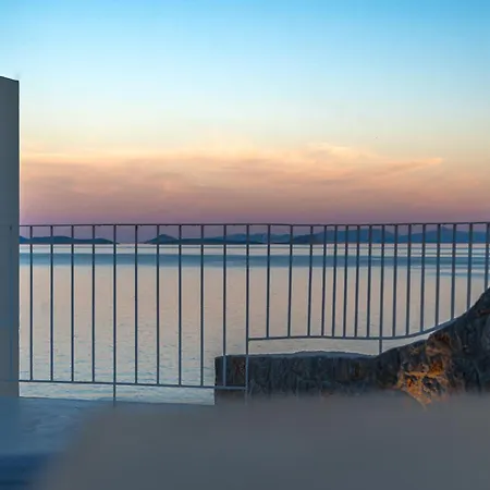 Mare E Pietra - Mare Pefkali