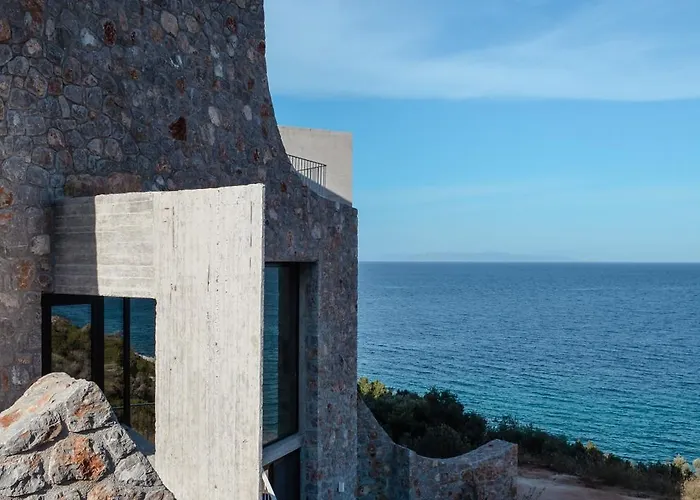 Mare E Pietra - Mare Pefkali